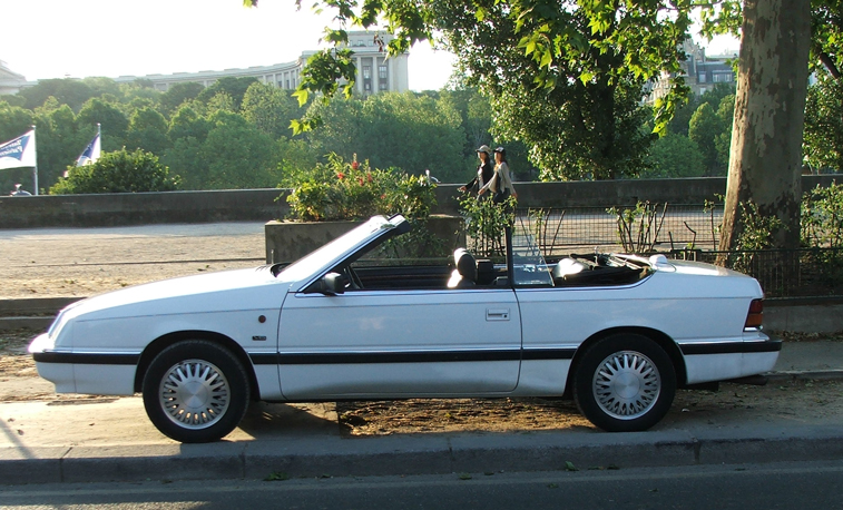 Célébrity Car Chrysler le Baron 1992