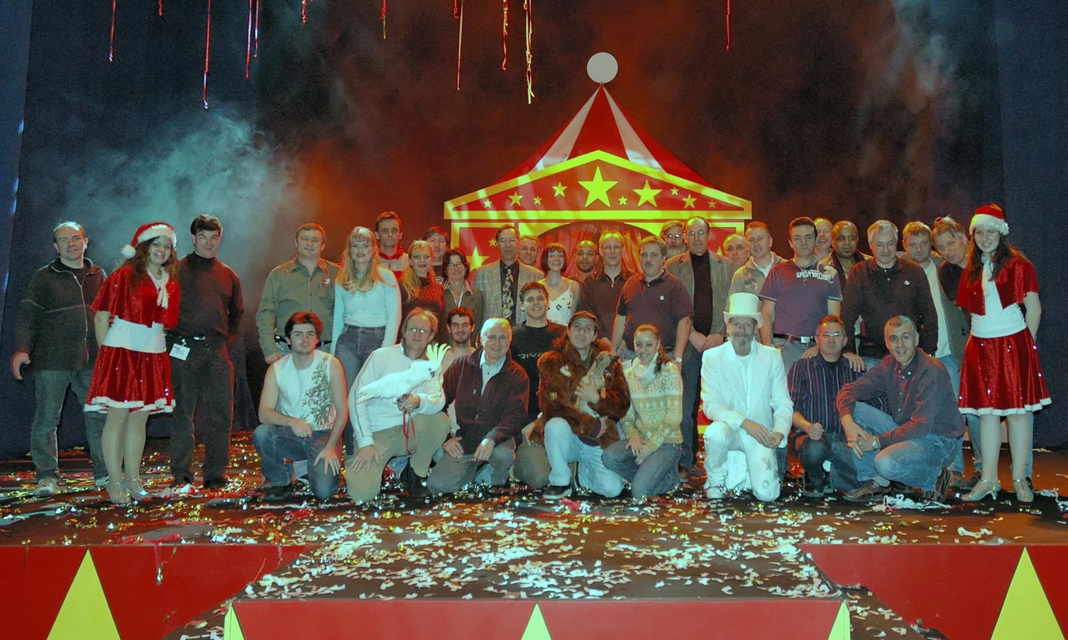 David Michel et toute l'�quipe du spectacle � l'H�tel de Ville de Paris